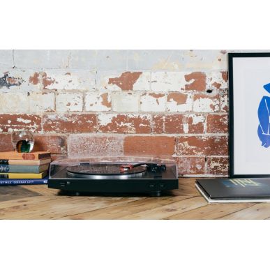 Виниловый проигрыватель AUDIO-TECHNICA AT-LP3BK